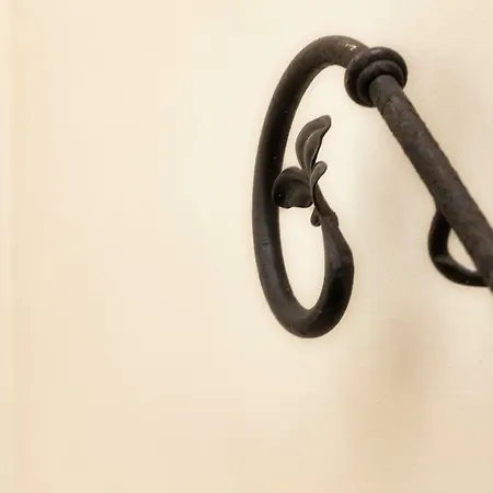 Palazzo Eugenia 3* فاستو