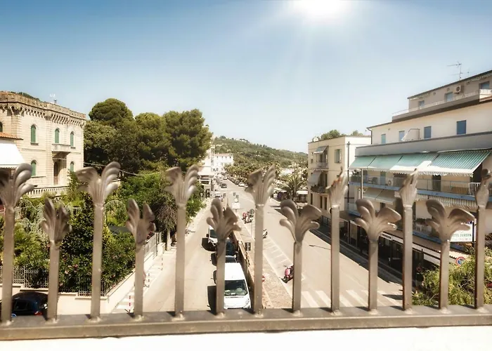 Palazzo Eugenia 3* Vasto